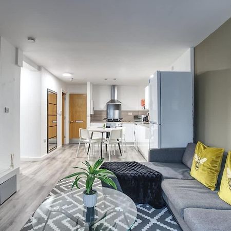 2Br City Centre Apt, Self Check In, Wifi, By Derbnb Sheffield Ngoại thất bức ảnh