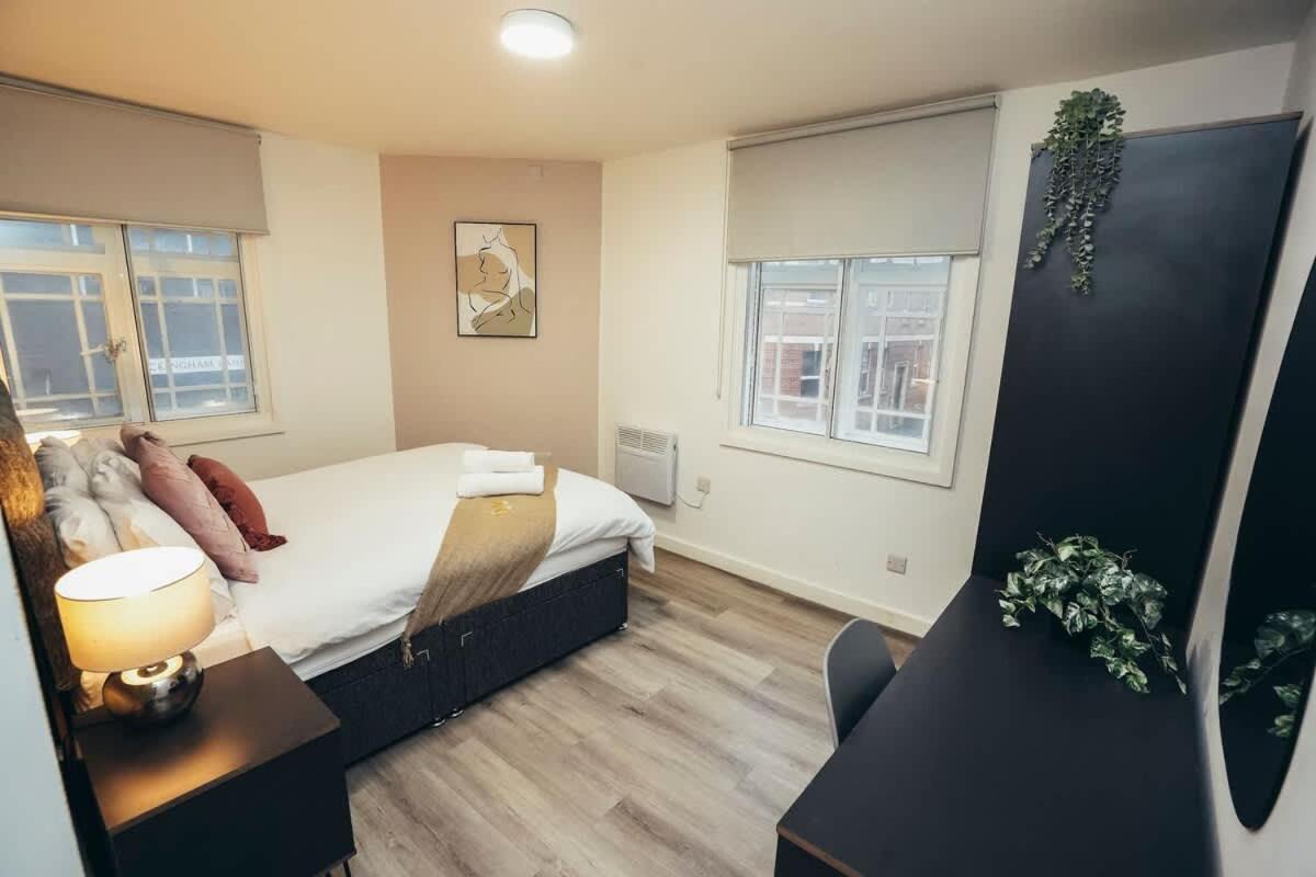 2Br City Centre Apt, Self Check In, Wifi, By Derbnb Sheffield Ngoại thất bức ảnh