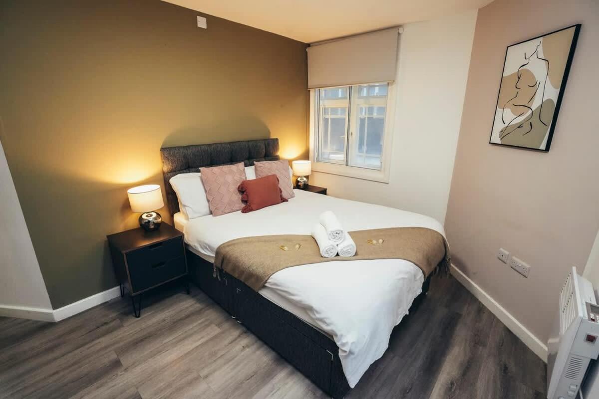 2Br City Centre Apt, Self Check In, Wifi, By Derbnb Sheffield Ngoại thất bức ảnh